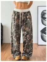 SOLY HUX Women's Camo Pants Wide Leg Baggy Sweatpants Elastic Waist Drawstring Loose Pants Trendy Y2K Drawstring Trousers - Image 4